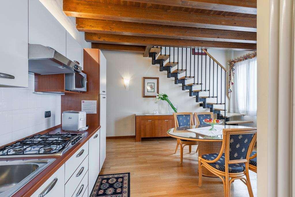 Palazzo Brando - Living Apartments Trévise Chambre photo
