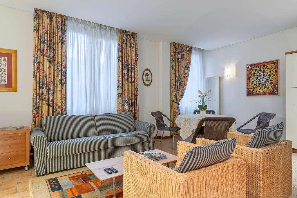 Palazzo Brando - Living Apartments Trévise Chambre photo